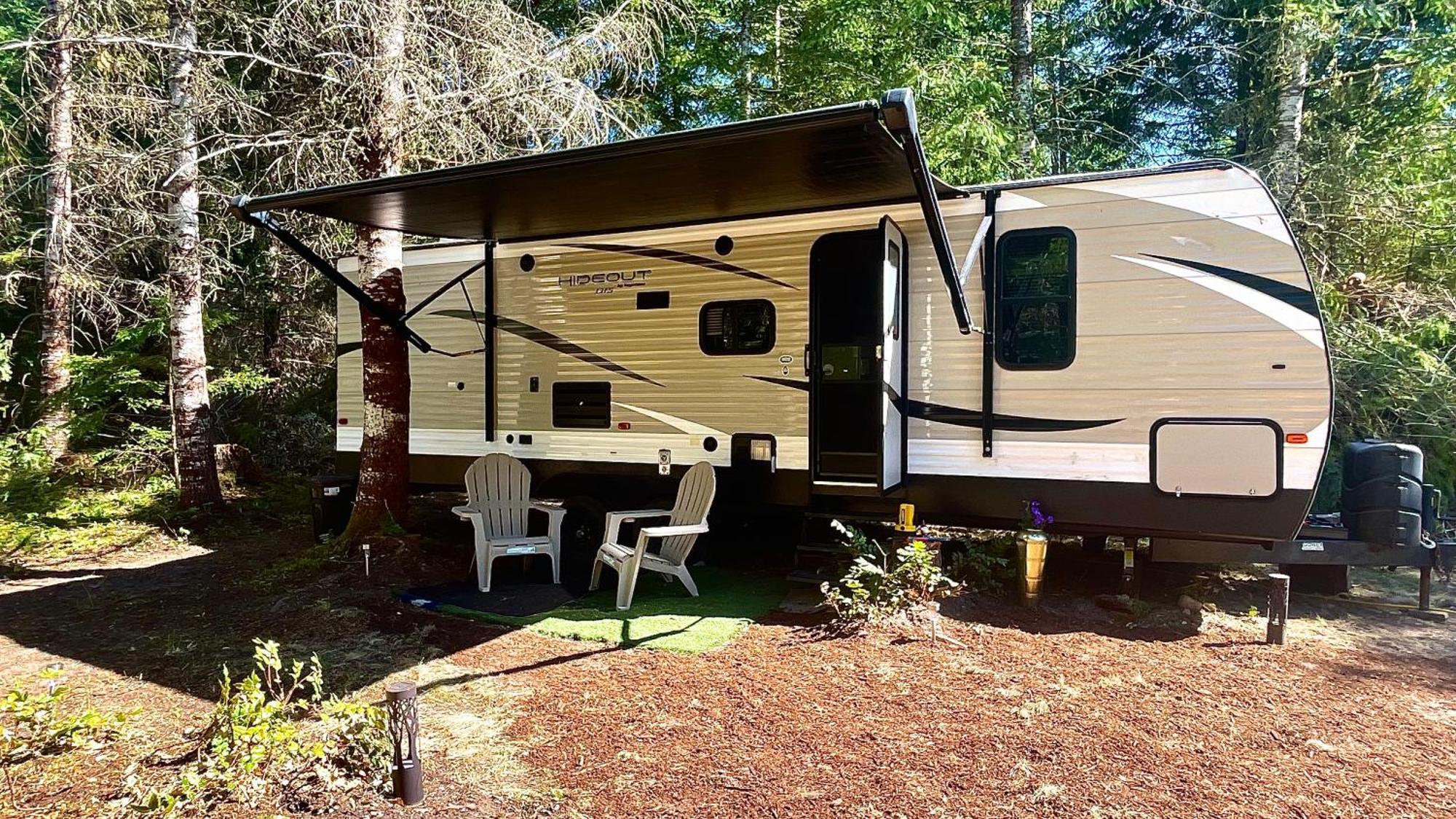 Camping Rainier Rv Half A Mile Away From Mt Rainier Ashford